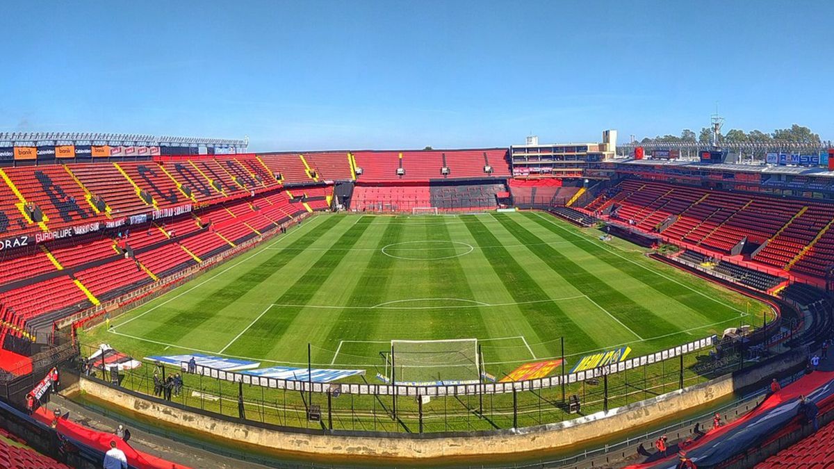 Colón arranca en la Copa de La Liga Profesional