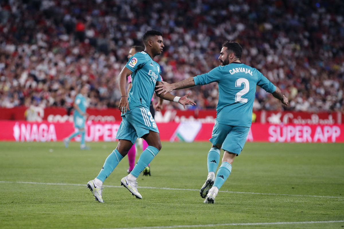 En un encuentro que parecía sellado, el Madrid supo darlo vuelta y mantenerse siendo el puntero de La Liga.