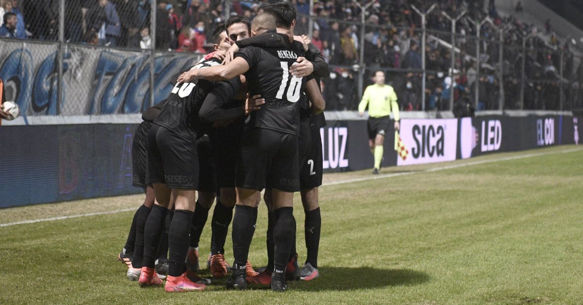 Independiente venció a Atlético Tucumán