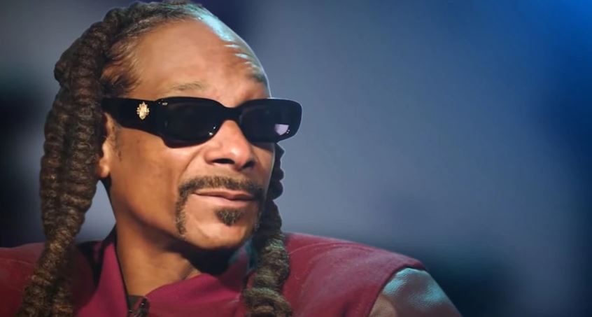 Snoop Dogg tiene un empleado especial