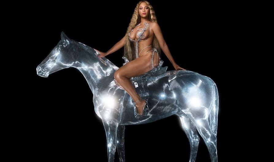 Beyoncé en la portada de Renaissance