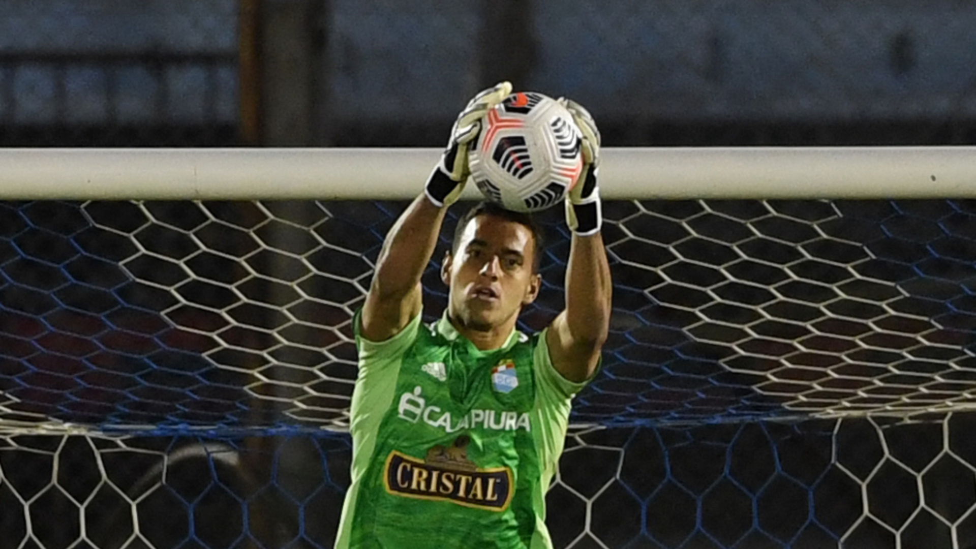 Sporting Cristal oficializó la renovación de Alejandro Duarte