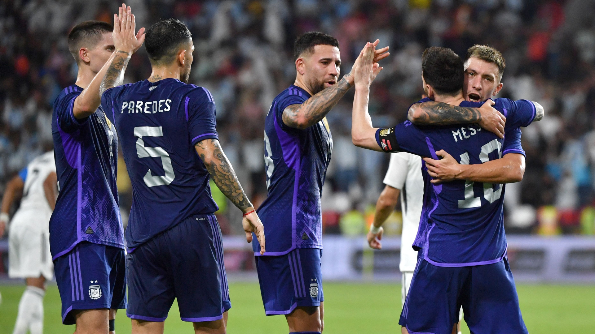 Argentina goleó a Emiratos Árabes Unidos para llegar de la mejor manera a Qatar
