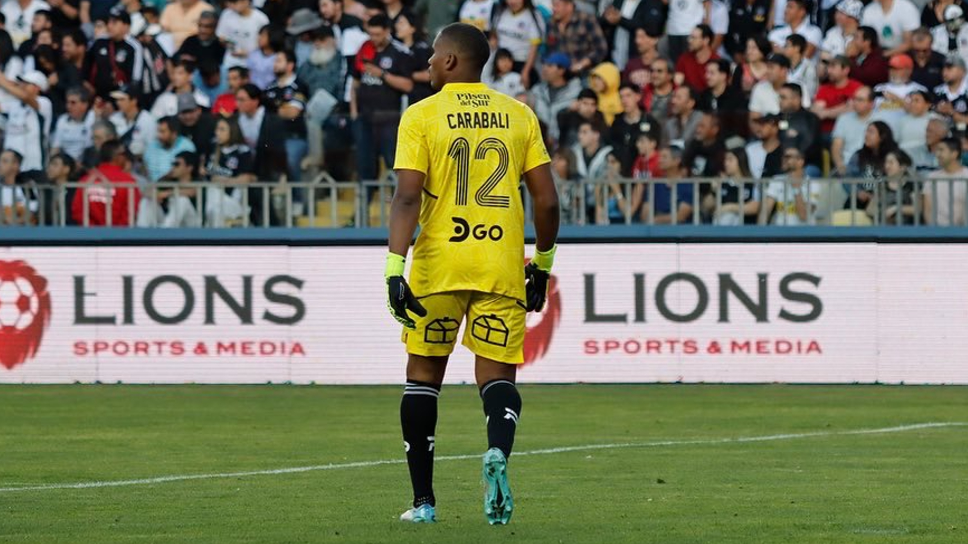 Omar Carabalí, tras su despedida de Colo Colo: “Me voy, pero volveré”
