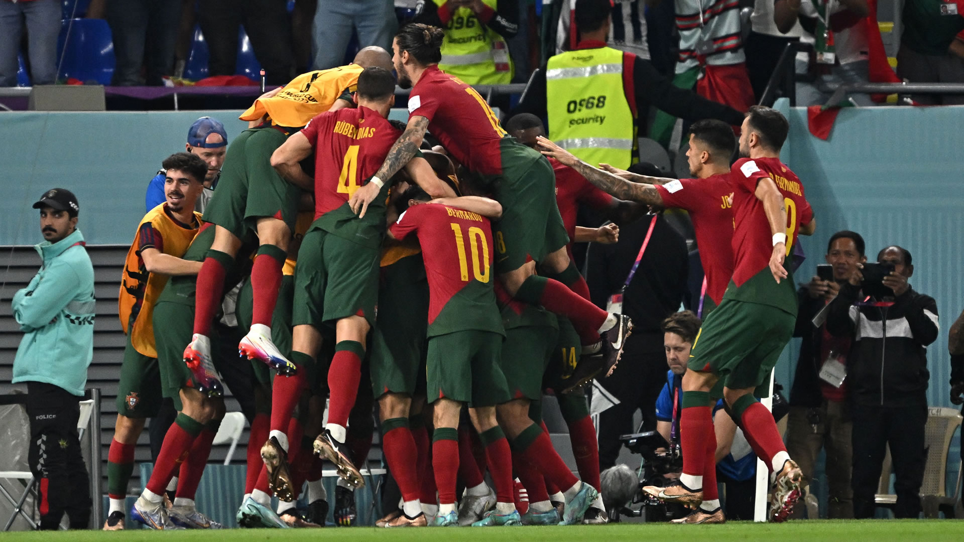 Portugal reaccionó a tiempo para vencer a Ghana en su debut en la Copa Mundial
