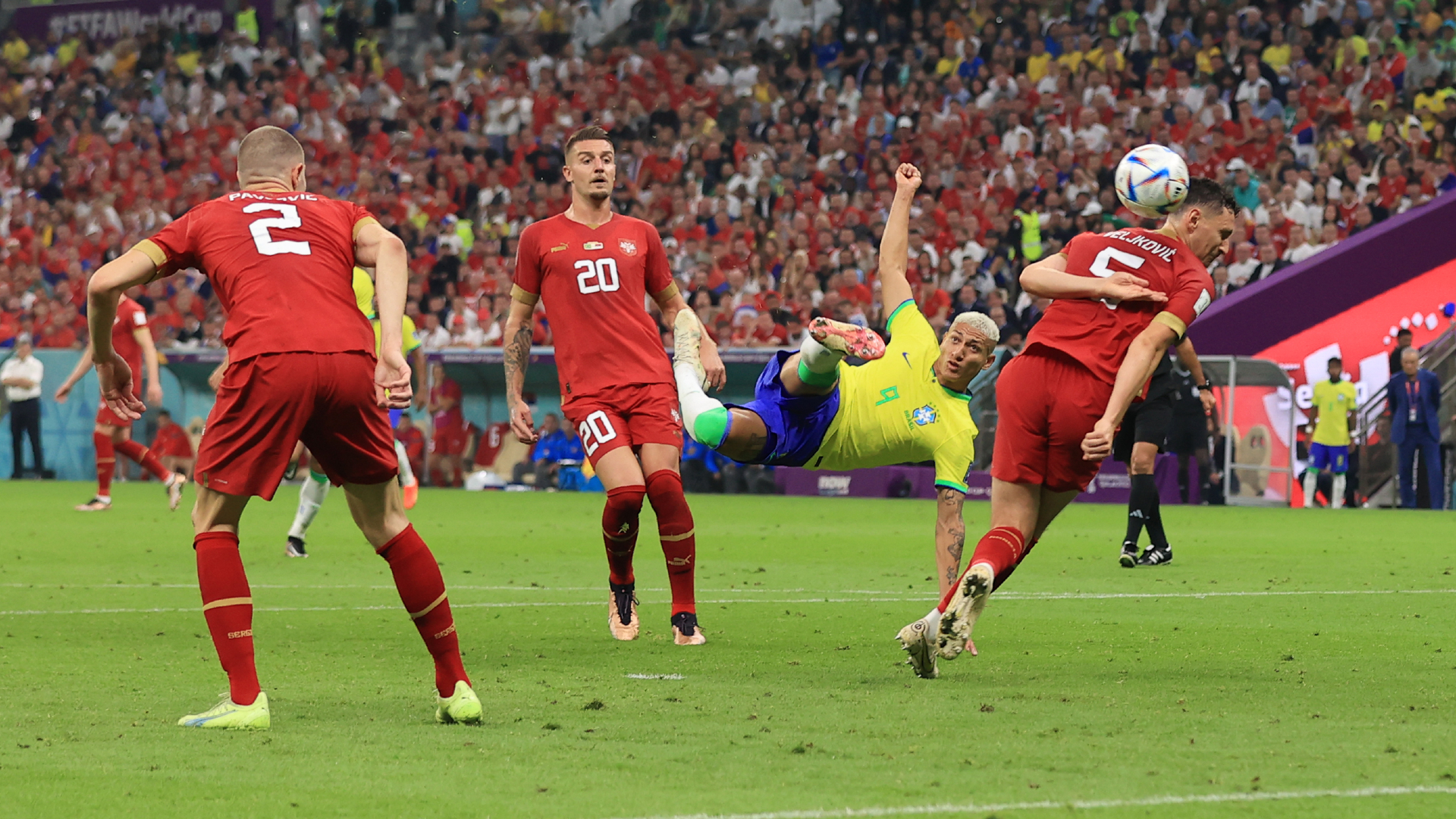Richarlison elige al segundo gol contra Serbia como uno de los mejores de su carrera