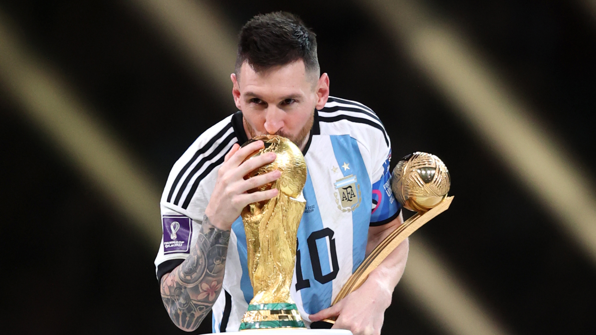 Lionel Messi se consagró con el Balón de Oro del Mundial