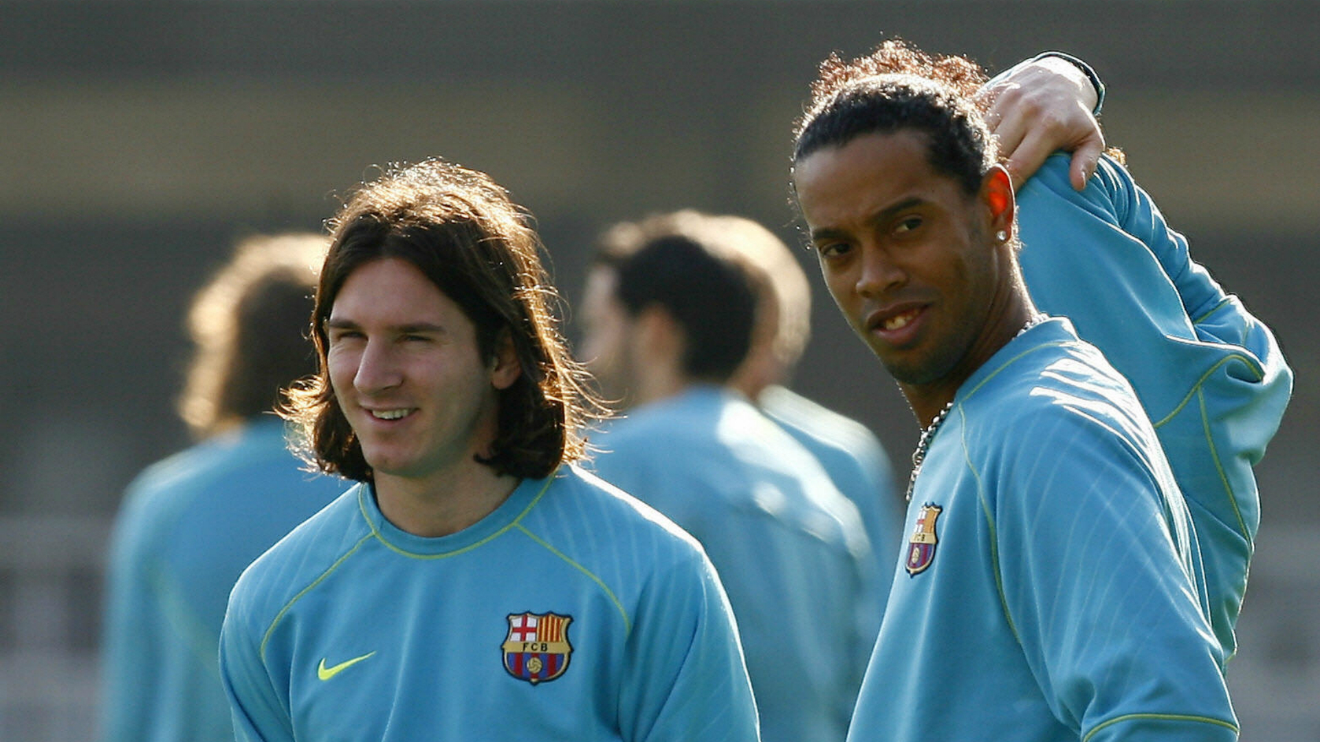 Ronaldinho Lionel Messi Barcelona training session 01292008